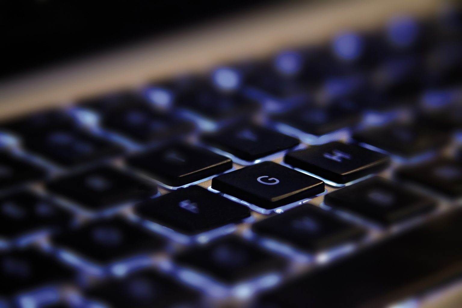 mac-blur-keyboard-technology-number-black-724127-pxhere.com_